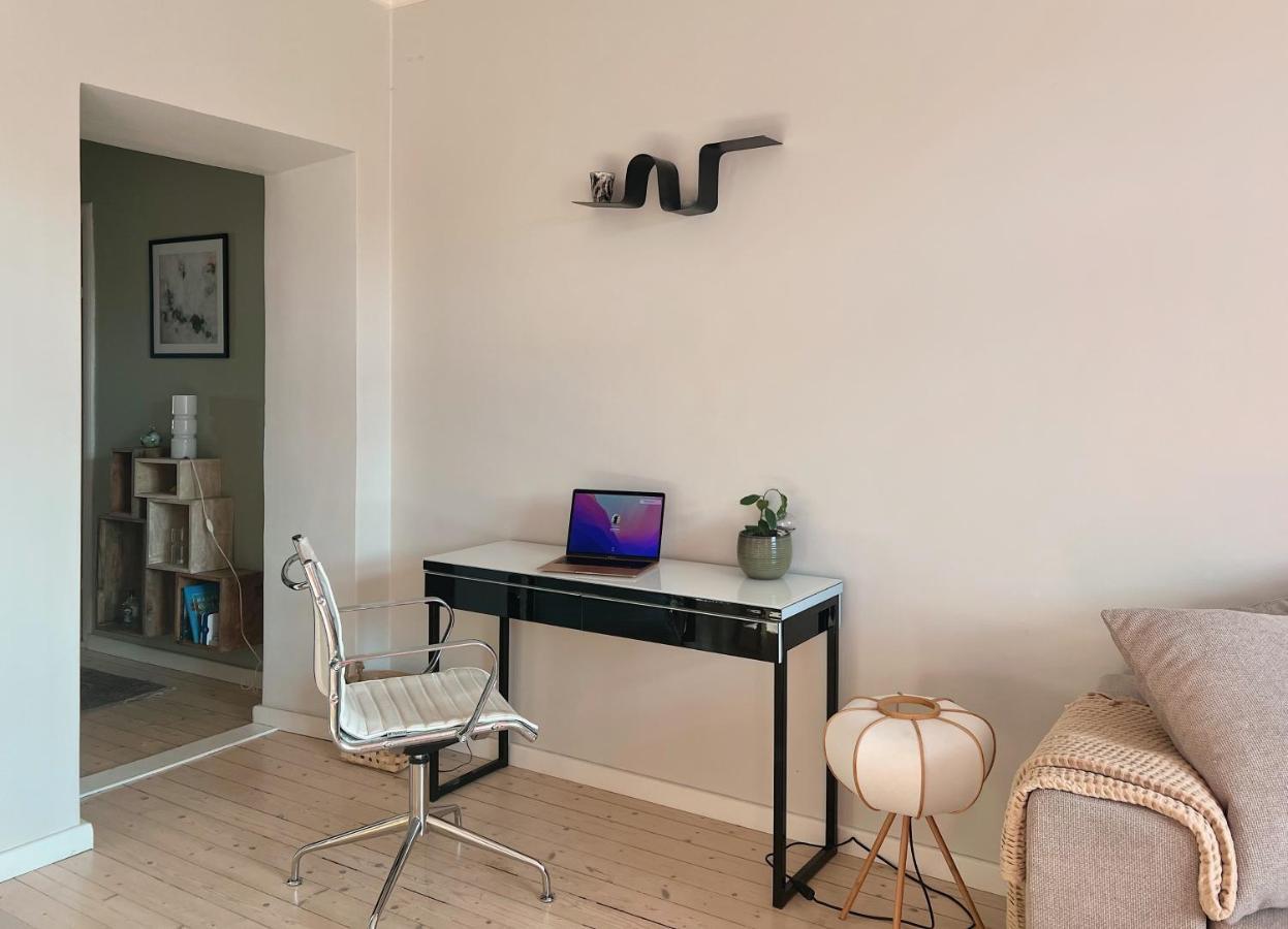 Urban Penthouse Next To Metro With City Views Helsínquia Exterior foto
